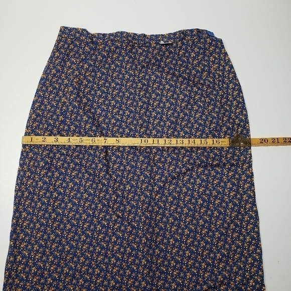 VINTAGE DEADSTOCK 60s High waisted tiny print floral pencil skirt - Picture 8 of 9